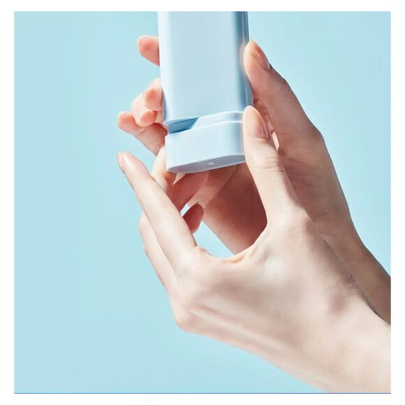 TOCOBO - Cotton Soft Sun Stick - Picture 4 of 4